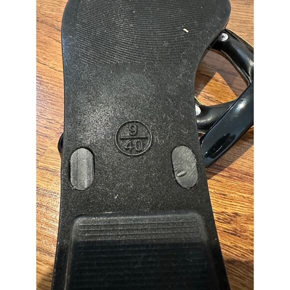 Jeffrey Campbell Women’s Linques Jelly Sandals – Black/Gold – Size 9 – NWOB - Picture 9 of 10